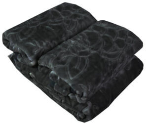 Koc Akrylowy rozmiar 160×210 z narzutami kolor czarny