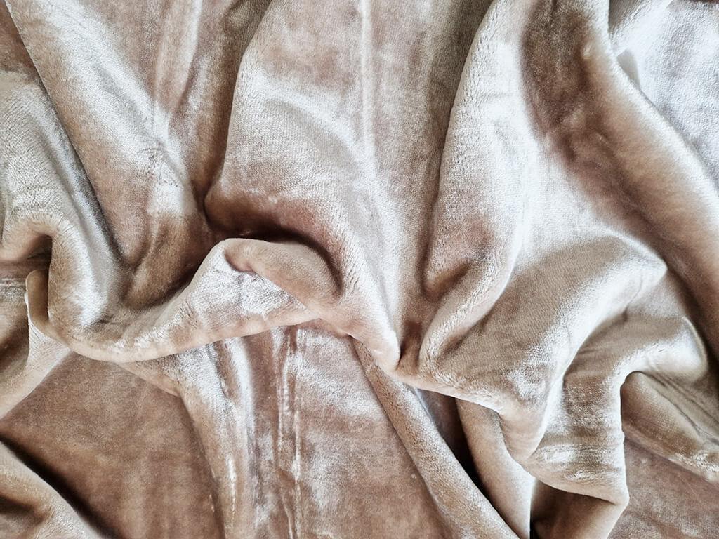 Koc Akrylowy gładki rozmiar 160x210 kolor Beżowy